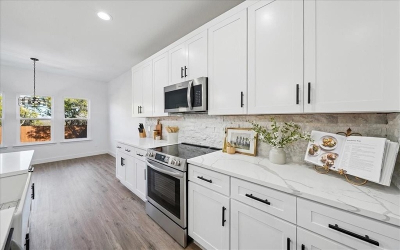 4609 Eagle Nest Court, Granbury, TX 76048, 4 Habitaciones Habitaciones , ,2 BañosBaños,Residential,En Venta,4609 Eagle Nest Court,0,21128855