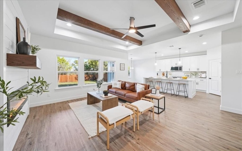 4609 Eagle Nest Court, Granbury, TX 76048, 4 Habitaciones Habitaciones , ,2 BañosBaños,Residential,En Venta,4609 Eagle Nest Court,0,21128855