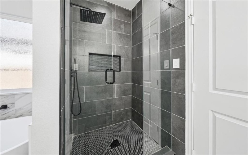 4609 Eagle Nest Court, Granbury, TX 76048, 4 Habitaciones Habitaciones , ,2 BañosBaños,Residential,En Venta,4609 Eagle Nest Court,0,21128855