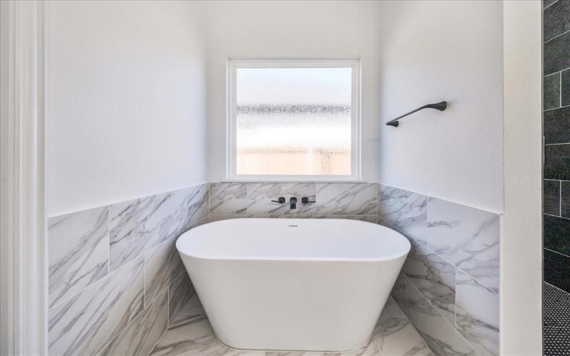 4609 Eagle Nest Court, Granbury, TX 76048, 4 Habitaciones Habitaciones , ,2 BañosBaños,Residential,En Venta,4609 Eagle Nest Court,0,21128855