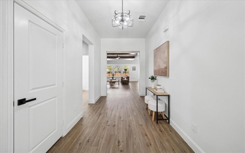 4609 Eagle Nest Court, Granbury, TX 76048, 4 Habitaciones Habitaciones , ,2 BañosBaños,Residential,En Venta,4609 Eagle Nest Court,0,21128855