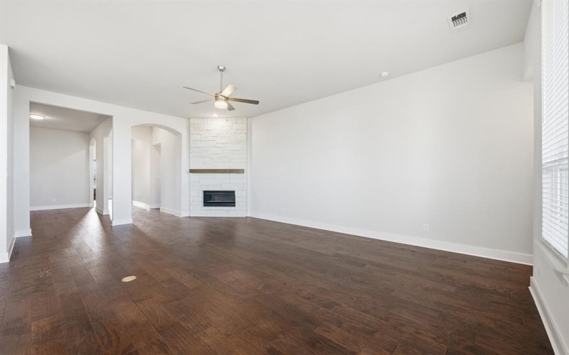 2824 La Paloma, Sherman, TX 75092, 3 Bedrooms Bedrooms, ,3 BathroomsBathrooms,Residential,For Sale,2824 La Paloma,0,21129117