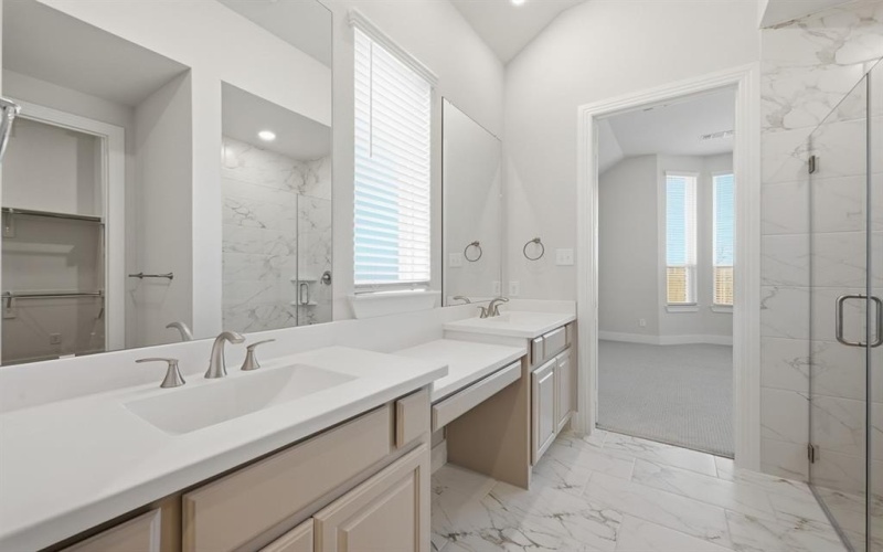 2824 La Paloma, Sherman, TX 75092, 3 Bedrooms Bedrooms, ,3 BathroomsBathrooms,Residential,For Sale,2824 La Paloma,0,21129117