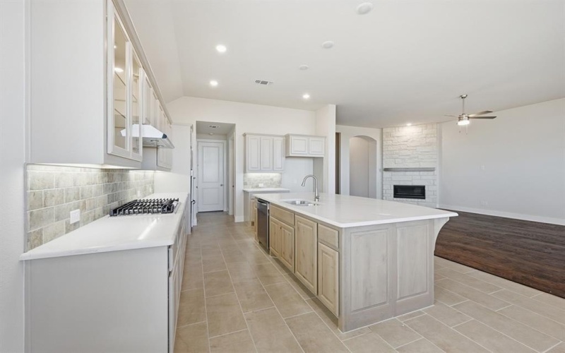 2824 La Paloma, Sherman, TX 75092, 3 Bedrooms Bedrooms, ,3 BathroomsBathrooms,Residential,For Sale,2824 La Paloma,0,21129117