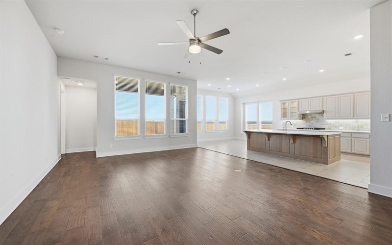 2824 La Paloma, Sherman, TX 75092, 3 Bedrooms Bedrooms, ,3 BathroomsBathrooms,Residential,For Sale,2824 La Paloma,0,21129117