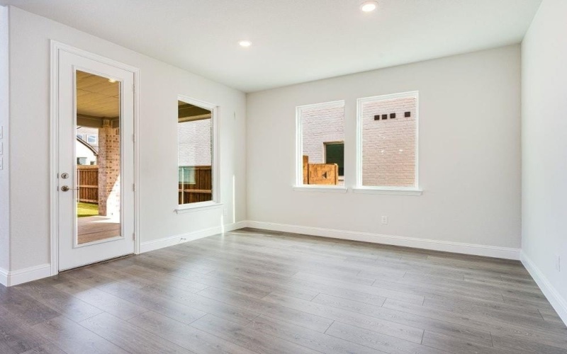 6700 Mill Creek Drive, McKinney, TX 75071, 4 Bedrooms Bedrooms, ,3 BathroomsBathrooms,Residential,For Sale,6700 Mill Creek Drive,0,21129694