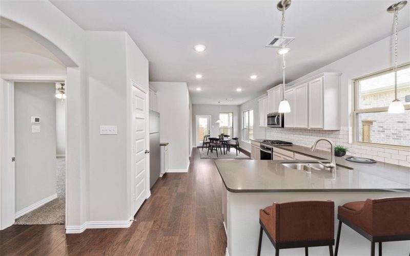 17048 Mimbre Drive, Justin, TX 76247, 3 Habitaciones Habitaciones , ,2 BañosBaños,Residential,En Venta,17048 Mimbre Drive,0,21129740