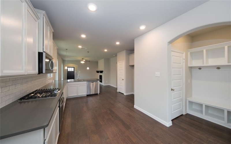 17048 Mimbre Drive, Justin, TX 76247, 3 Habitaciones Habitaciones , ,2 BañosBaños,Residential,En Venta,17048 Mimbre Drive,0,21129740