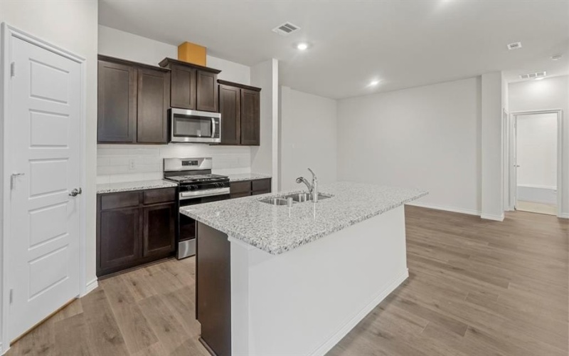 4130 Coco Lane, Sherman, TX 75090, 4 Habitaciones Habitaciones , ,3 BañosBaños,Residential,En Venta,4130 Coco Lane,0,21129788