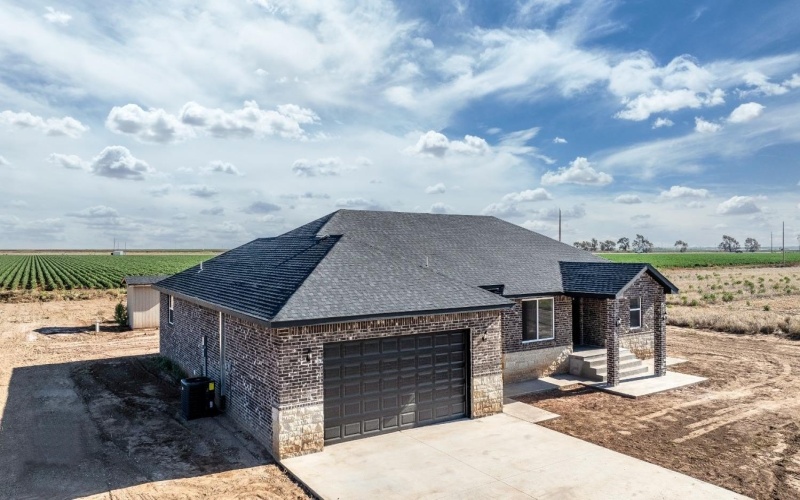 6873 N Bulldog, Anton, TX 79313, 4 Bedrooms Bedrooms, ,3 BathroomsBathrooms,Residential,For Sale,6873 N Bulldog,0,202414110