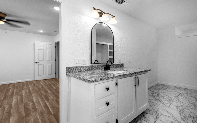 6873 N Bulldog, Anton, TX 79313, 4 Bedrooms Bedrooms, ,3 BathroomsBathrooms,Residential,For Sale,6873 N Bulldog,0,202414110