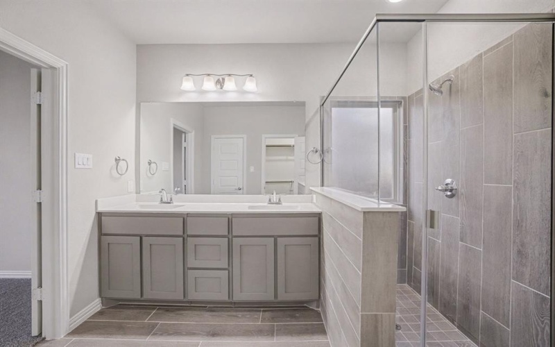 2404 Peebles Drive, Denton, TX 76207, 5 Habitaciones Habitaciones , ,3 BañosBaños,Residential,En Venta,2404 Peebles Drive,0,21129906