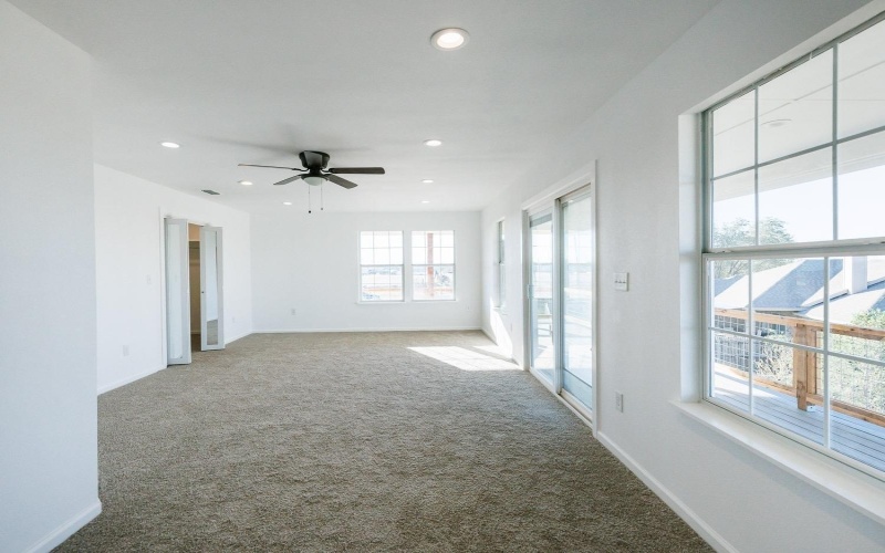 1609 N Akron Avenue, Lubbock, TX 79415, 4 Bedrooms Bedrooms, ,3 BathroomsBathrooms,Residential,For Sale,1609 N Akron Avenue,202414632