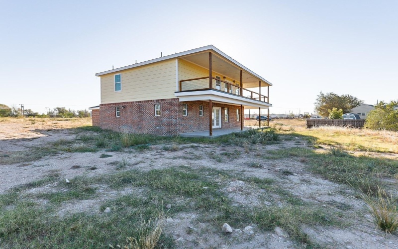 1609 N Akron Avenue, Lubbock, TX 79415, 4 Bedrooms Bedrooms, ,3 BathroomsBathrooms,Residential,For Sale,1609 N Akron Avenue,202414632