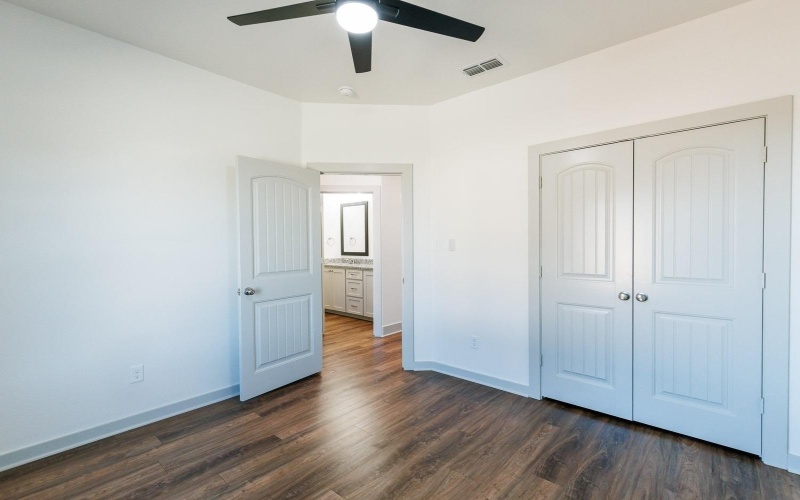 19215 County Road 2240, Lubbock, TX 79423, 4 Habitaciones Habitaciones , ,2 BañosBaños,Residential,En Venta,19215 County Road 2240,202415557