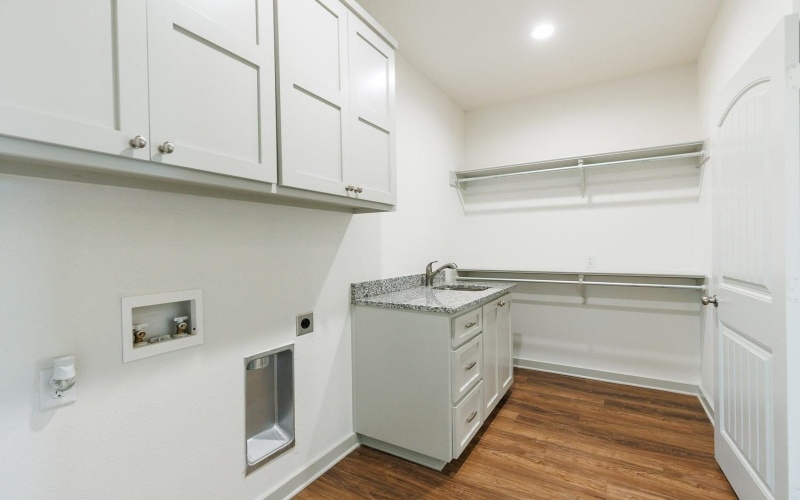 19215 County Road 2240, Lubbock, TX 79423, 4 Habitaciones Habitaciones , ,2 BañosBaños,Residential,En Venta,19215 County Road 2240,202415557