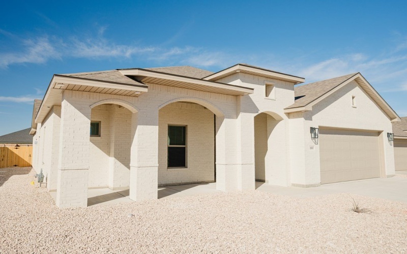 2517 Open Range Ln, Midland, TX 79705, 4 Bedrooms Bedrooms, ,3 BathroomsBathrooms,Residential,For Sale,2517 Open Range Ln,0,50087359