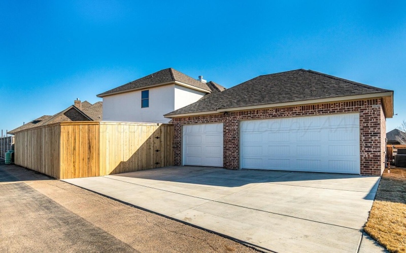 6304 Lauren Ashleigh Drive, Amarillo, TX 79119, 4 Bedrooms Bedrooms, ,3 BathroomsBathrooms,Residential,For Sale,6304 Lauren Ashleigh Drive,0,25-10009