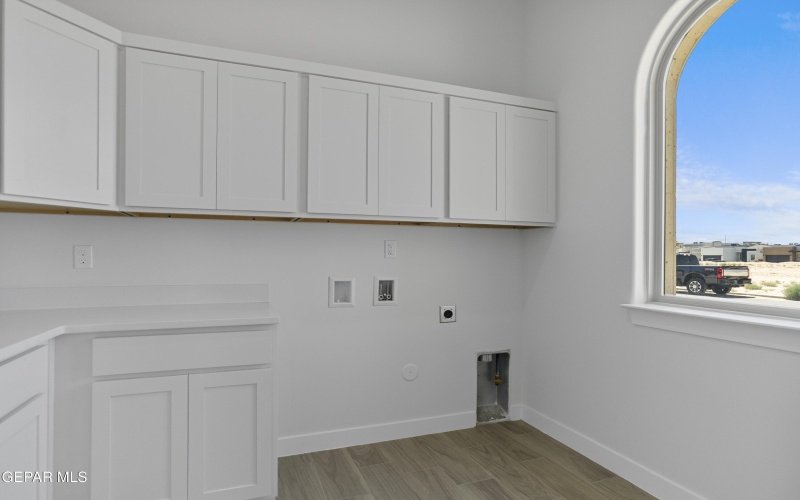 2097 Santa Isabella Street, Sunland Park, NM 88063, 4 Bedrooms Bedrooms, ,3 BathroomsBathrooms,Residential,For Sale,2097 Santa Isabella Street,0,934959