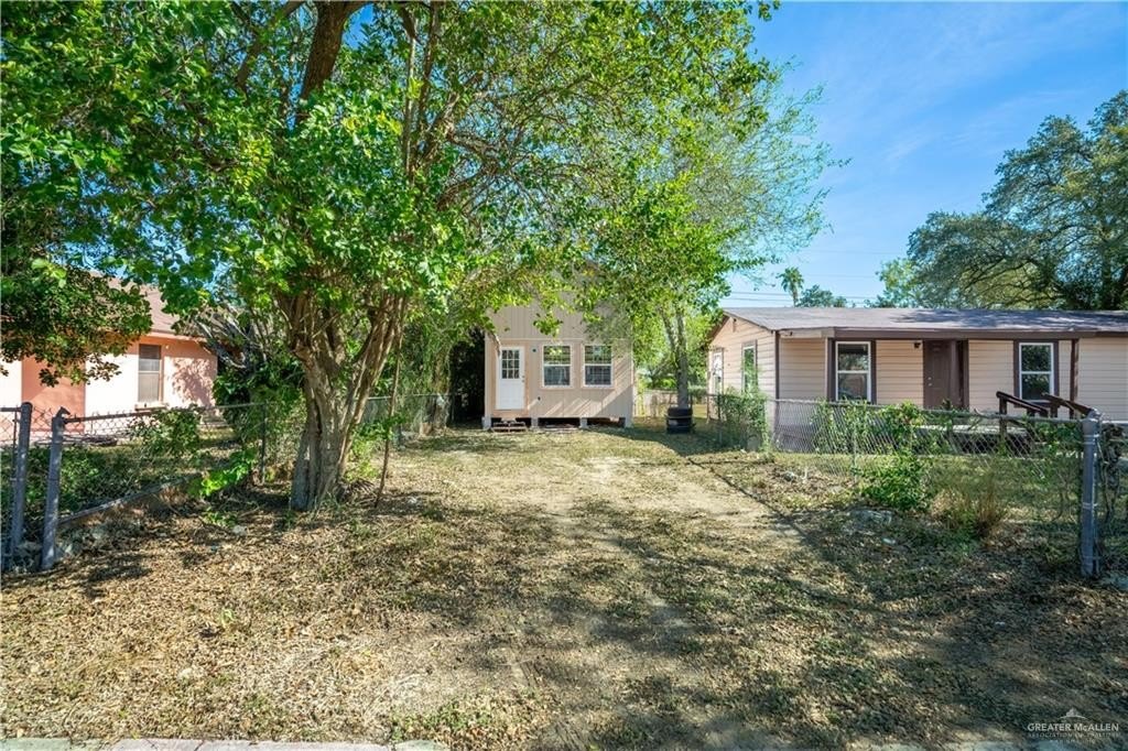 115 S Guerra Avenue, Weslaco, TX 78596, 3 Bedrooms Bedrooms, ,1 BathroomBathrooms,Residential,For Sale,115 S Guerra Avenue,0,488609