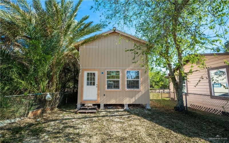 115 S Guerra Avenue, Weslaco, TX 78596, 3 Bedrooms Bedrooms, ,1 BathroomBathrooms,Residential,For Sale,115 S Guerra Avenue,0,488609