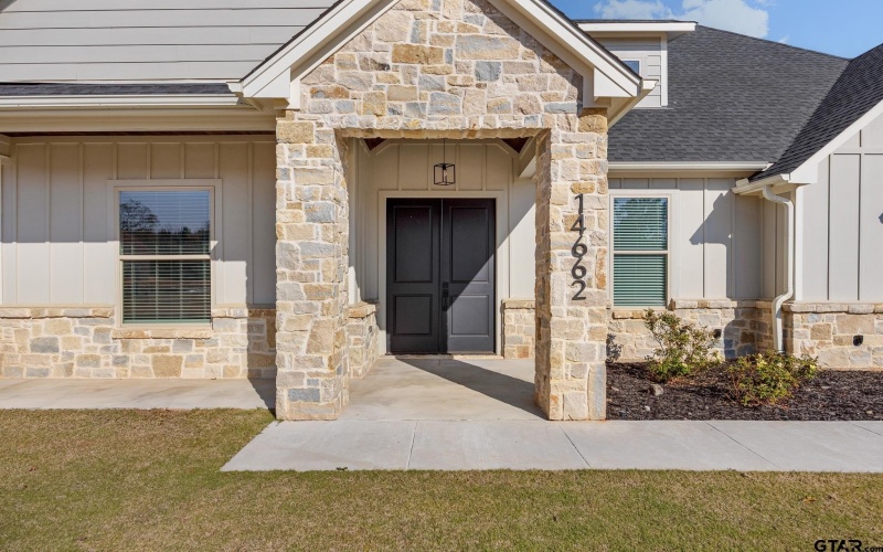 14662 Woodland Creek Dr, Tyler, TX 75706, 4 Bedrooms Bedrooms, ,2 BathroomsBathrooms,Residential,For Sale,14662 Woodland Creek Dr,0,25017640