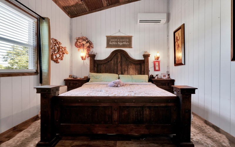 125 Valencia Dr, Kerrville, TX 78028, 5 Bedrooms Bedrooms, ,3 BathroomsBathrooms,Residential,For Sale,125 Valencia Dr,0,121041