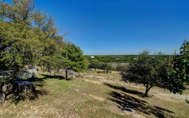 125 Valencia Dr, Kerrville, TX 78028, 5 Bedrooms Bedrooms, ,3 BathroomsBathrooms,Residential,For Sale,125 Valencia Dr,0,121041