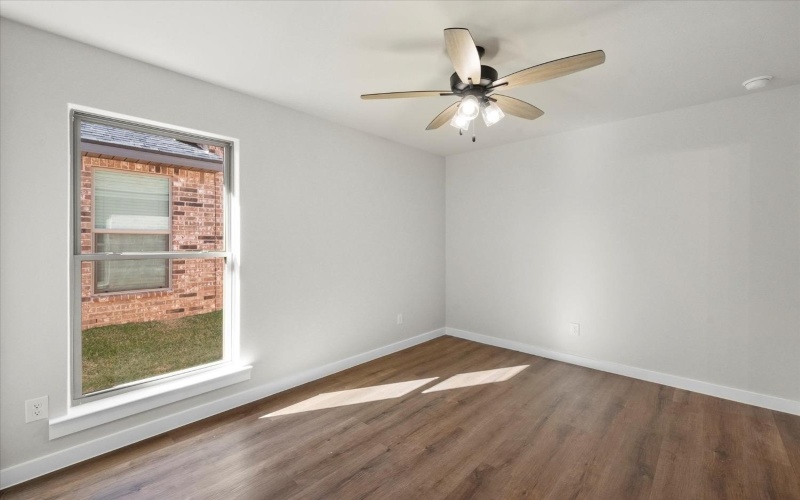 1204 E 31st Street, Wolfforth, TX 79382, 4 Habitaciones Habitaciones , ,3 BañosBaños,Residential,En Venta,1204 E 31st Street,202416021