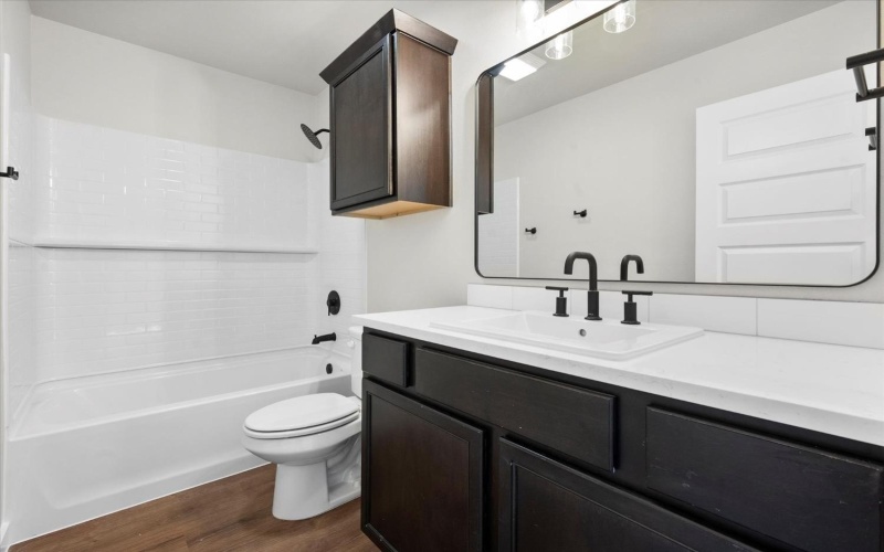 1204 E 31st Street, Wolfforth, TX 79382, 4 Habitaciones Habitaciones , ,3 BañosBaños,Residential,En Venta,1204 E 31st Street,202416021