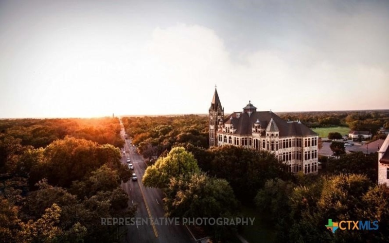 133 Three Oaks Lane, Georgetown, TX 78628, 4 Habitaciones Habitaciones , ,3 BañosBaños,Residential,En Venta,133 Three Oaks Lane,0,599772