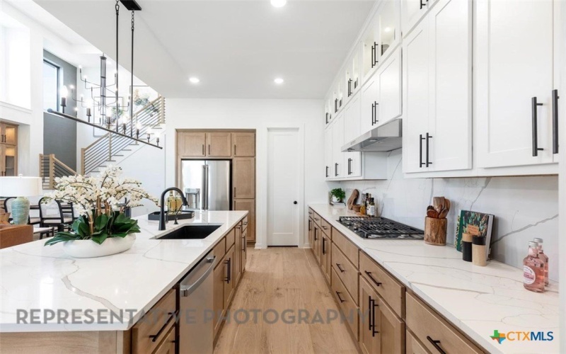 1610 Crimson Sunset Drive, Georgetown, TX 78628, 4 Habitaciones Habitaciones , ,5 BañosBaños,Residential,En Venta,1610 Crimson Sunset Drive,0,599778