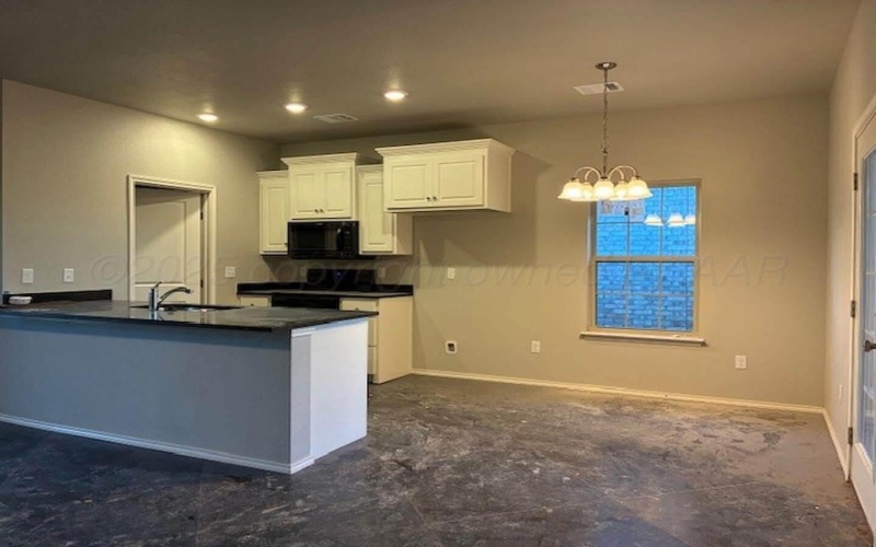 12530 Los Olmos Parkway, Canyon, TX 79105, 3 Bedrooms Bedrooms, ,2 BathroomsBathrooms,Residential,For Sale,12530 Los Olmos Parkway,0,25-10042