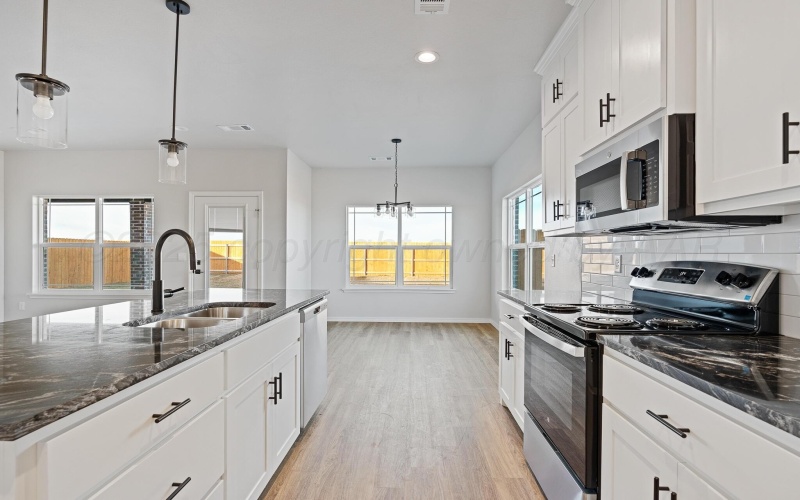 12320 Los Olmos Parkway, Amarillo, TX 79015, 3 Bedrooms Bedrooms, ,2 BathroomsBathrooms,Residential,For Sale,12320 Los Olmos Parkway,0,25-10061