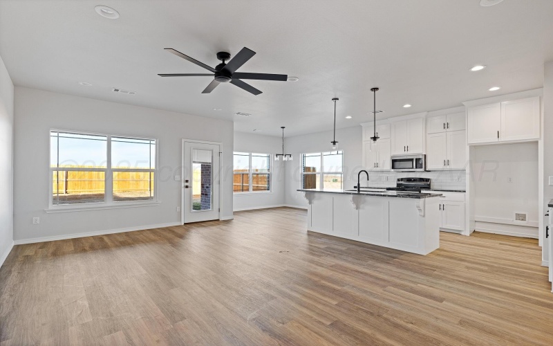 12320 Los Olmos Parkway, Amarillo, TX 79015, 3 Bedrooms Bedrooms, ,2 BathroomsBathrooms,Residential,For Sale,12320 Los Olmos Parkway,0,25-10061