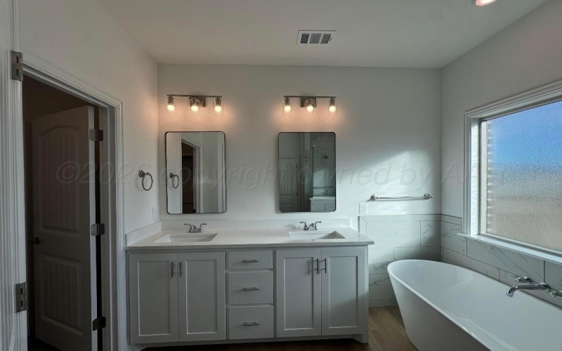 18200 TAURUS Trail, Canyon, TX 79015, 4 Bedrooms Bedrooms, ,2 BathroomsBathrooms,Residential,For Sale,18200 TAURUS Trail,0,25-10062