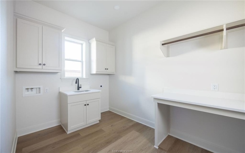 4764 Coral River Road, College Station, TX 77845, 4 Bedrooms Bedrooms, ,3 BathroomsBathrooms,Residential,For Sale,4764 Coral River Road,0,25012799