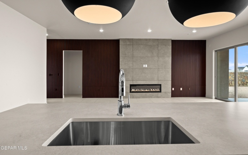 321 Blue Valley Drive, El Paso, TX 79928, 6 Bedrooms Bedrooms, ,3 BathroomsBathrooms,Residential,For Sale,321 Blue Valley Drive,0,935041