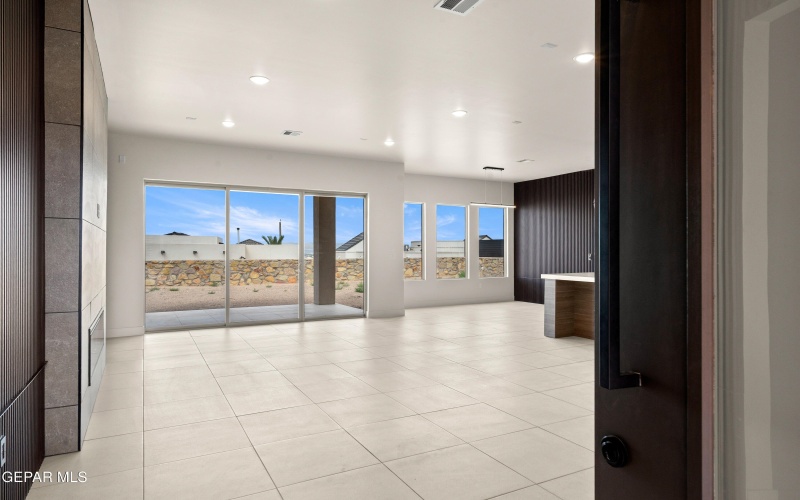 321 Blue Valley Drive, El Paso, TX 79928, 6 Bedrooms Bedrooms, ,3 BathroomsBathrooms,Residential,For Sale,321 Blue Valley Drive,0,935041