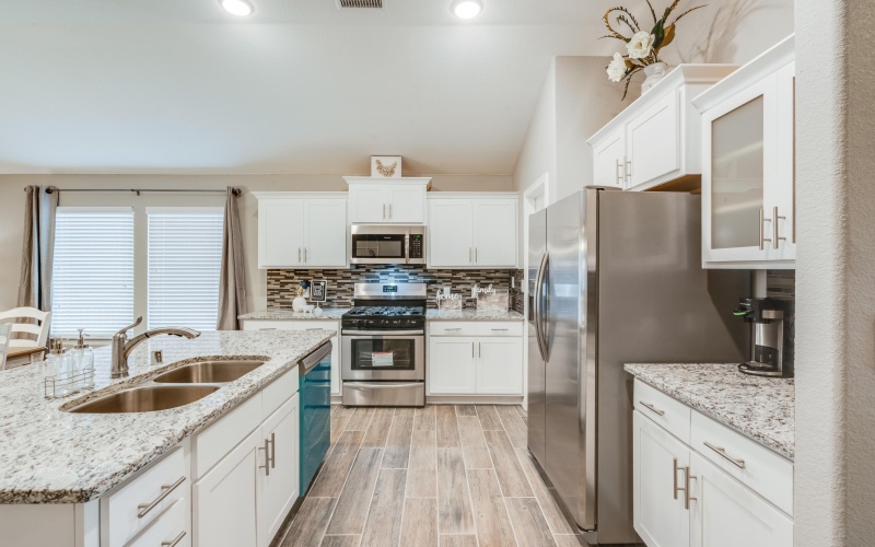 13860 Victory Sky Avenue, El Paso, TX 79928, 4 Bedrooms Bedrooms, ,3 BathroomsBathrooms,Residential,For Sale,13860 Victory Sky Avenue,0,935073