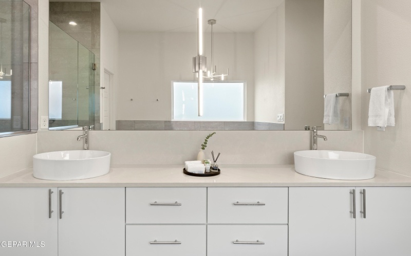 1837 Bridle Place, El Paso, TX 79911, 4 Bedrooms Bedrooms, ,2 BathroomsBathrooms,Residential,For Sale,1837 Bridle Place,0,935081