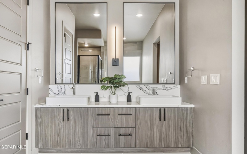 1837 Bridle Place, El Paso, TX 79911, 4 Bedrooms Bedrooms, ,2 BathroomsBathrooms,Residential,For Sale,1837 Bridle Place,0,935081