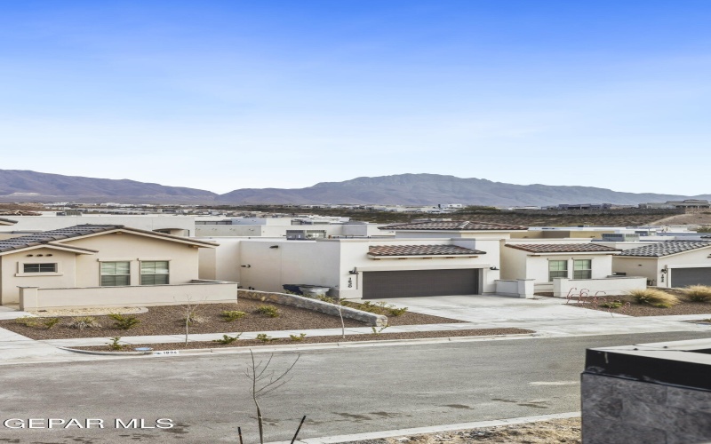 1837 Bridle Place, El Paso, TX 79911, 4 Bedrooms Bedrooms, ,2 BathroomsBathrooms,Residential,For Sale,1837 Bridle Place,0,935081