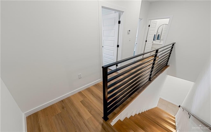 2637 Warbler Avenue, McAllen, TX 78504, 3 Bedrooms Bedrooms, ,2 BathroomsBathrooms,Residential,For Sale,2637 Warbler Avenue,0,488894