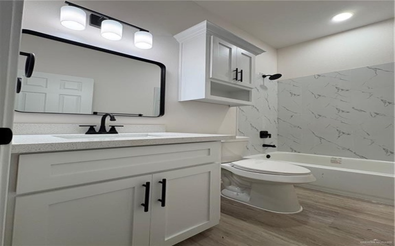 3974 Caserio Street, Edinburg, TX 78542, 3 Bedrooms Bedrooms, ,2 BathroomsBathrooms,Residential,For Sale,3974 Caserio Street,0,488913