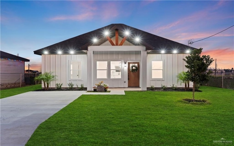 3974 Caserio Street, Edinburg, TX 78542, 3 Bedrooms Bedrooms, ,2 BathroomsBathrooms,Residential,For Sale,3974 Caserio Street,0,488913