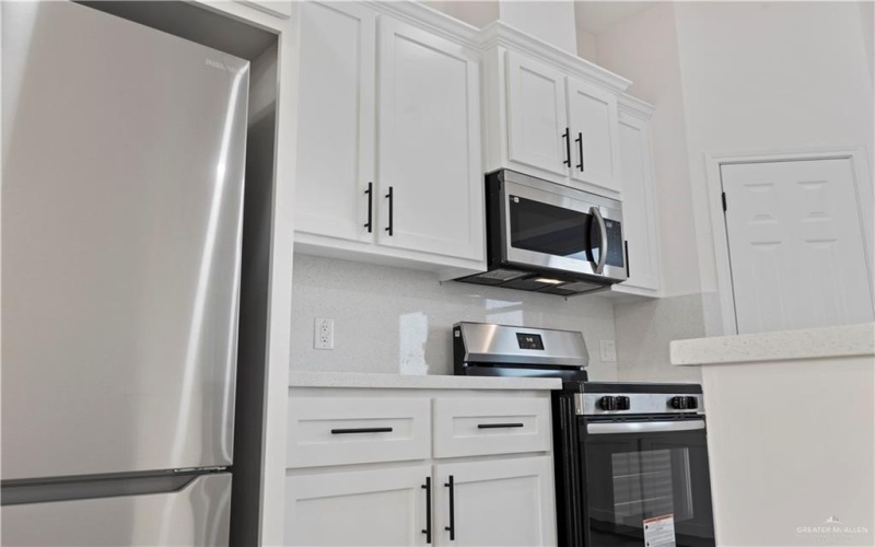 3974 Caserio Street, Edinburg, TX 78542, 3 Bedrooms Bedrooms, ,2 BathroomsBathrooms,Residential,For Sale,3974 Caserio Street,0,488913