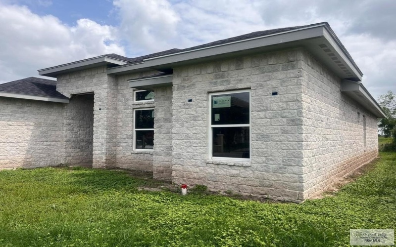 6692 LOS LOBOS DR., BROWNSVILLE, TX 78521, 3 Bedrooms Bedrooms, ,2 BathroomsBathrooms,Residential,For Sale,6692 LOS LOBOS DR.,0,29765462