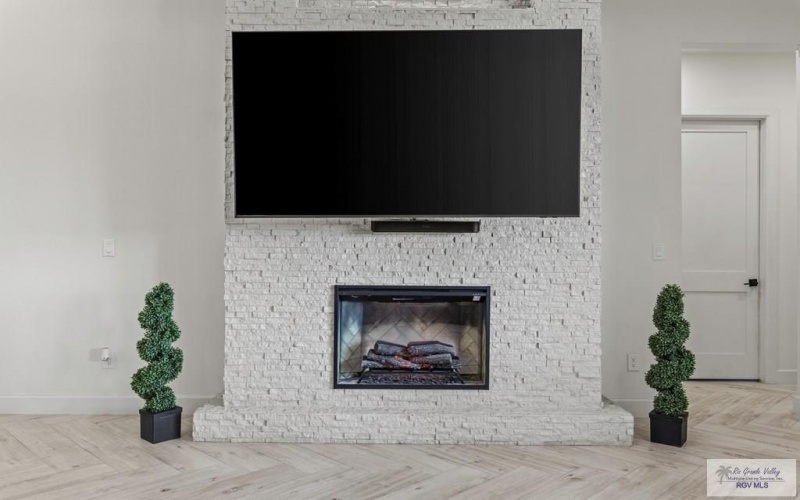 1910 Turtle Dove Cir, HARLINGEN, TX 78550, 4 Bedrooms Bedrooms, ,6 BathroomsBathrooms,Residential,For Sale,1910 Turtle Dove Cir,0,29769854