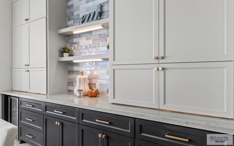 1910 Turtle Dove Cir, HARLINGEN, TX 78550, 4 Bedrooms Bedrooms, ,6 BathroomsBathrooms,Residential,For Sale,1910 Turtle Dove Cir,0,29769854